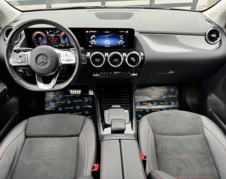 Серый Мерседес Б-класс, объемом двигателя 2 л и пробегом 50 тыс. км за 30500 $, фото 3 на Automoto.ua