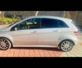 Серый Мерседес Б-класс, объемом двигателя 2 л и пробегом 260 тыс. км за 2288 $, фото 1 на Automoto.ua