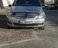Сірий Мерседес Б-клас, об'ємом двигуна 2 л та пробігом 265 тис. км за 218000 $, фото 14 на Automoto.ua