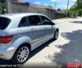 Сірий Мерседес Б-клас, об'ємом двигуна 2 л та пробігом 200 тис. км за 3600 $, фото 2 на Automoto.ua