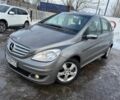 Сірий Мерседес Б-клас, об'ємом двигуна 2 л та пробігом 156 тис. км за 6999 $, фото 1 на Automoto.ua