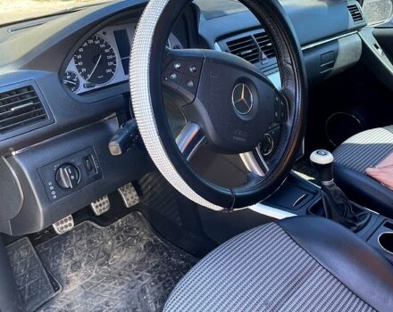 Сірий Мерседес Б-клас, об'ємом двигуна 1.5 л та пробігом 230 тис. км за 7000 $, фото 5 на Automoto.ua