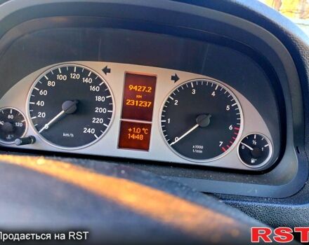 Серый Мерседес Б-класс, объемом двигателя 1.7 л и пробегом 231 тыс. км за 6500 $, фото 4 на Automoto.ua