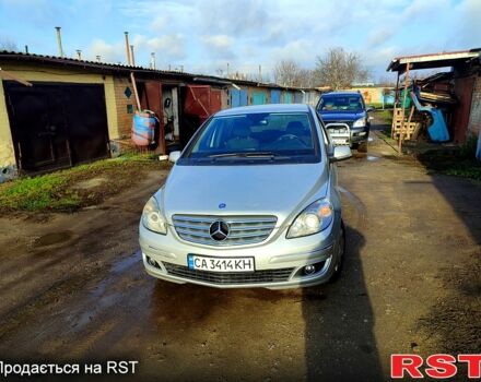 Сірий Мерседес Б-клас, об'ємом двигуна 1.5 л та пробігом 202 тис. км за 5500 $, фото 6 на Automoto.ua