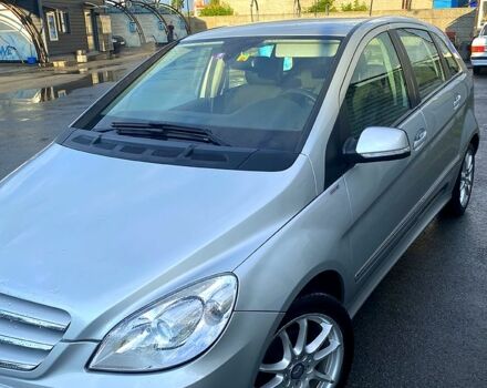 Сірий Мерседес Б-клас, об'ємом двигуна 1.7 л та пробігом 190 тис. км за 10900 $, фото 1 на Automoto.ua