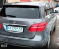 Сірий Мерседес Б-клас, об'ємом двигуна 0 л та пробігом 76 тис. км за 14000 $, фото 2 на Automoto.ua
