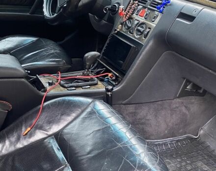 Серый Мерседес Б-класс, объемом двигателя 2 л и пробегом 450 тыс. км за 2799 $, фото 7 на Automoto.ua