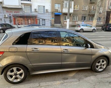 Сірий Мерседес Б-клас, об'ємом двигуна 1.7 л та пробігом 280 тис. км за 5000 $, фото 1 на Automoto.ua