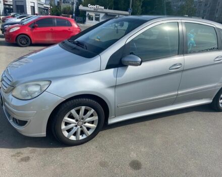 Сірий Мерседес Б-клас, об'ємом двигуна 2 л та пробігом 230 тис. км за 5700 $, фото 1 на Automoto.ua