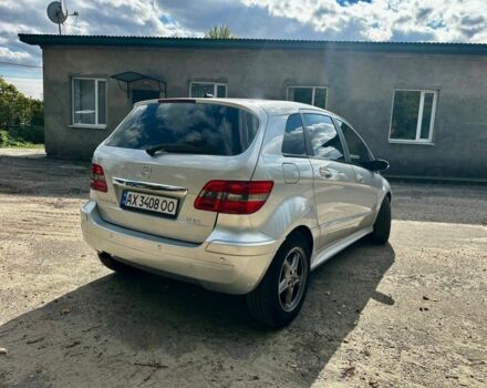 Сірий Мерседес Б-клас, об'ємом двигуна 2 л та пробігом 254 тис. км за 6200 $, фото 5 на Automoto.ua