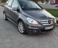 Серый Мерседес Б-класс, объемом двигателя 1.7 л и пробегом 213 тыс. км за 9300 $, фото 2 на Automoto.ua