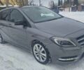 Серый Мерседес Б-класс, объемом двигателя 2.2 л и пробегом 210 тыс. км за 12300 $, фото 4 на Automoto.ua