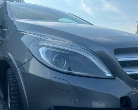 Мерседес Б-класс 2015 в Львове на Automoto.ua Серый Мерседес Б-класс, объемом двигателя 0 л и пробегом 97 тыс. км за 12390 $, фото 12 на Automoto.ua
