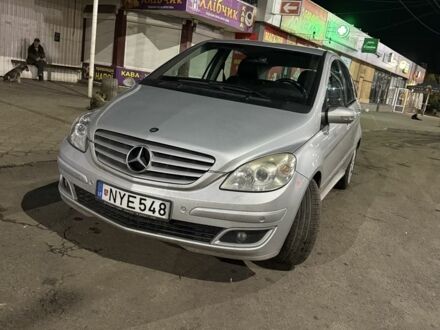Мерседес Б-клас 2000 у Славянске на Automoto.ua Сірий Мерседес Б-клас, об'ємом двигуна 2 л та пробігом 200 тис. км за 4500 $, фото 1 на Automoto.ua