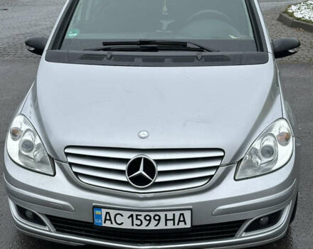 Сірий Мерседес Б-клас, об'ємом двигуна 1.7 л та пробігом 232 тис. км за 5350 $, фото 1 на Automoto.ua