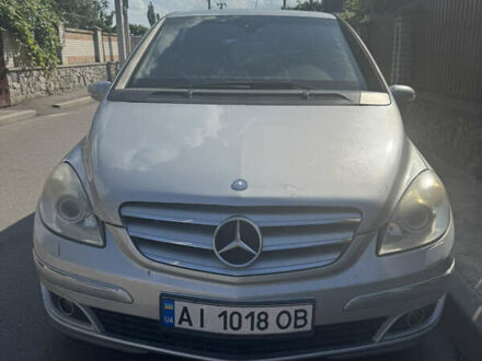 Серый Мерседес Б-класс, объемом двигателя 1.7 л и пробегом 300 тыс. км за 6200 $, фото 1 на Automoto.ua