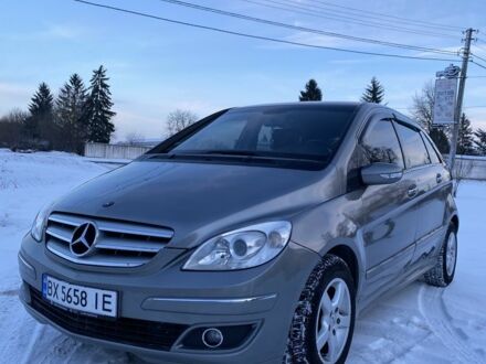 Серый Мерседес Б-класс, объемом двигателя 1.7 л и пробегом 230 тыс. км за 6900 $, фото 1 на Automoto.ua