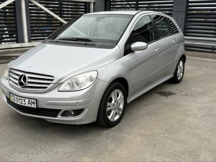 Мерседес Б-класс 2006 в Киеве на Automoto.ua Серый Мерседес Б-класс, объемом двигателя 2 л и пробегом 360 тыс. км за 4950 $, фото 1 на Automoto.ua