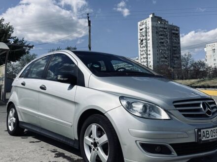 Мерседес Б-класс 2006 в Запорожье на Automoto.ua Серый Мерседес Б-класс, объемом двигателя 1.7 л и пробегом 299 тыс. км за 6699 $, фото 1 на Automoto.ua