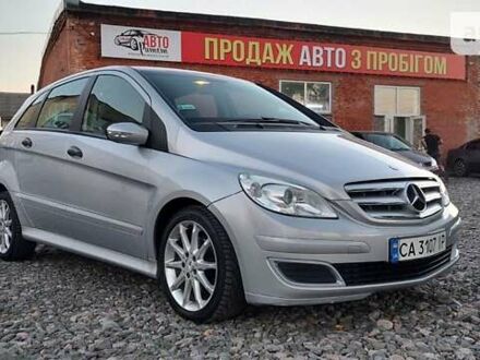 Мерседес Б-клас 2006 у Смеле на Automoto.ua Сірий Мерседес Б-клас, об'ємом двигуна 2 л та пробігом 293 тис. км за 6950 $, фото 1 на Automoto.ua