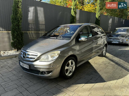 Серый Мерседес Б-класс, объемом двигателя 1.99 л и пробегом 315 тыс. км за 5300 $, фото 1 на Automoto.ua