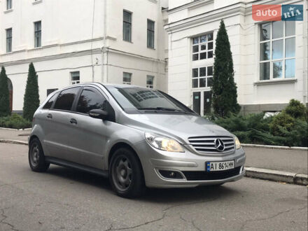 Мерседес Б-клас 2006 у Белой Церкве на Automoto.ua Сірий Мерседес Б-клас, об'ємом двигуна 1.99 л та пробігом 284 тис. км за 4950 $, фото 1 на Automoto.ua