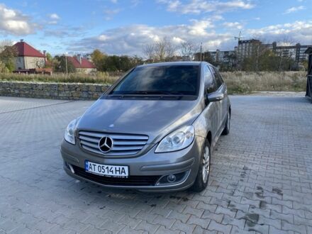 Мерседес Б-класс 2007 в Калуше на Automoto.ua Серый Мерседес Б-класс, объемом двигателя 2 л и пробегом 3 тыс. км за 6700 $, фото 1 на Automoto.ua