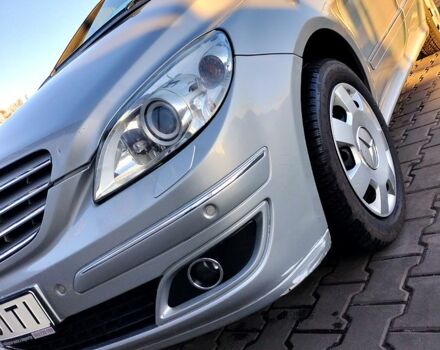 Серый Мерседес Б-класс, объемом двигателя 1.7 л и пробегом 231 тыс. км за 6500 $, фото 1 на Automoto.ua