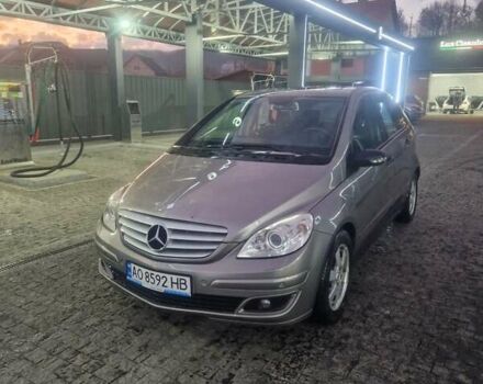 Серый Мерседес Б-класс, объемом двигателя 2.03 л и пробегом 200 тыс. км за 5700 $, фото 1 на Automoto.ua