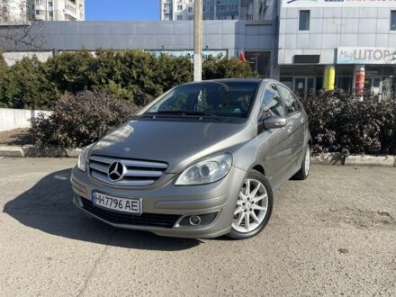 Сірий Мерседес Б-клас, об'ємом двигуна 2 л та пробігом 202 тис. км за 6100 $, фото 1 на Automoto.ua