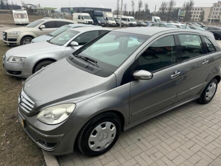 Серый Мерседес Б-класс, объемом двигателя 1.5 л и пробегом 220 тыс. км за 6500 $, фото 1 на Automoto.ua