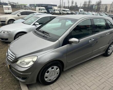 Серый Мерседес Б-класс, объемом двигателя 1.5 л и пробегом 220 тыс. км за 6500 $, фото 1 на Automoto.ua