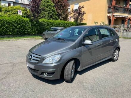 Сірий Мерседес Б-клас, об'ємом двигуна 1.9 л та пробігом 240 тис. км за 5800 $, фото 1 на Automoto.ua