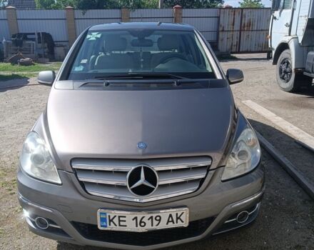 Сірий Мерседес Б-клас, об'ємом двигуна 2 л та пробігом 220 тис. км за 8500 $, фото 1 на Automoto.ua