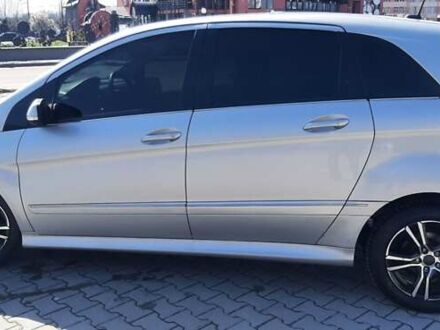 Сірий Мерседес Б-клас, об'ємом двигуна 1.99 л та пробігом 208 тис. км за 7600 $, фото 1 на Automoto.ua