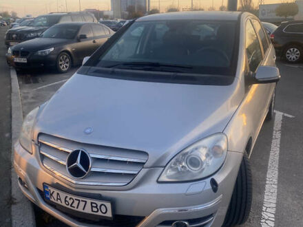 Серый Мерседес Б-класс, объемом двигателя 2.03 л и пробегом 144 тыс. км за 6750 $, фото 1 на Automoto.ua