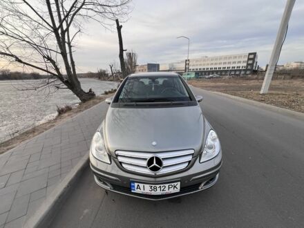 Мерседес Б-класс 2008 в Василькове на Automoto.ua Серый Мерседес Б-класс, объемом двигателя 2 л и пробегом 3 тыс. км за 3500 $, фото 1 на Automoto.ua