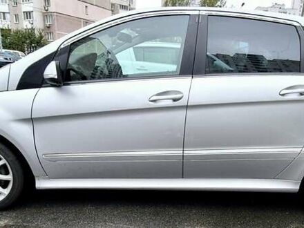 Мерседес Б-класс 2008 в Киеве на Automoto.ua Серый Мерседес Б-класс, объемом двигателя 2.03 л и пробегом 143 тыс. км за 7200 $, фото 1 на Automoto.ua