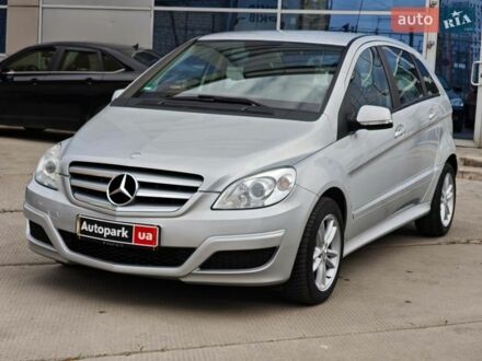 Сірий Мерседес Б-клас, об'ємом двигуна 1.5 л та пробігом 224 тис. км за 6990 $, фото 1 на Automoto.ua