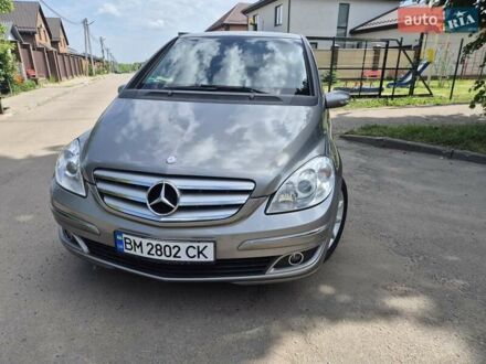 Мерседес Б-класс 2008 в Сумах на Automoto.ua Серый Мерседес Б-класс, объемом двигателя 1.7 л и пробегом 140 тыс. км за 7850 $, фото 1 на Automoto.ua