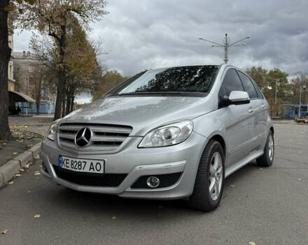 Серый Мерседес Б-класс, объемом двигателя 1.99 л и пробегом 315 тыс. км за 7800 $, фото 1 на Automoto.ua