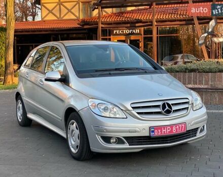 Серый Мерседес Б-класс, объемом двигателя 1.5 л и пробегом 133 тыс. км за 7000 $, фото 1 на Automoto.ua
