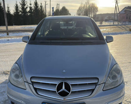 Серый Мерседес Б-класс, объемом двигателя 2.03 л и пробегом 269 тыс. км за 6500 $, фото 1 на Automoto.ua