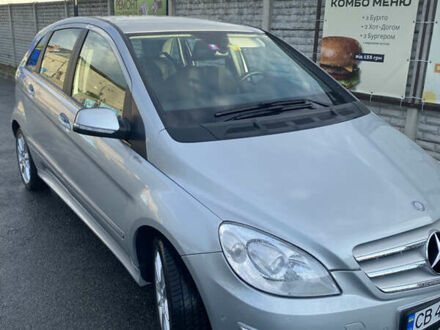 Сірий Мерседес Б-клас, об'ємом двигуна 1.7 л та пробігом 190 тис. км за 11500 $, фото 1 на Automoto.ua