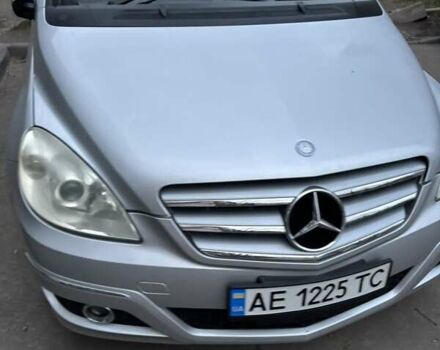 Сірий Мерседес Б-клас, об'ємом двигуна 1.7 л та пробігом 204 тис. км за 9000 $, фото 1 на Automoto.ua