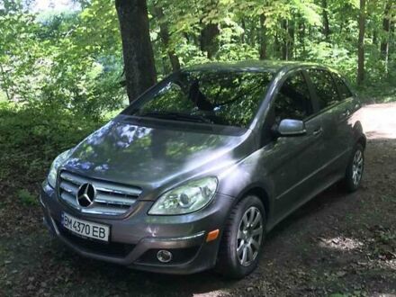 Мерседес Б-клас 2011 у Сумах на Automoto.ua Сірий Мерседес Б-клас, об'ємом двигуна 2 л та пробігом 159 тис. км за 8200 $, фото 1 на Automoto.ua