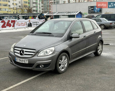 Серый Мерседес Б-класс, объемом двигателя 1.99 л и пробегом 180 тыс. км за 8200 $, фото 1 на Automoto.ua