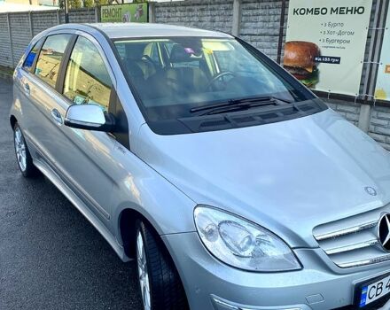 Сірий Мерседес Б-клас, об'ємом двигуна 1.7 л та пробігом 190 тис. км за 10900 $, фото 1 на Automoto.ua