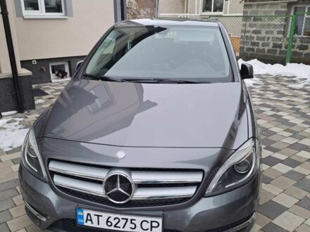 Сірий Мерседес Б-клас, об'ємом двигуна 1.8 л та пробігом 80 тис. км за 12800 $, фото 1 на Automoto.ua