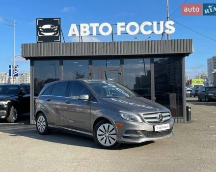 Серый Мерседес Б-класс, объемом двигателя 0 л и пробегом 59 тыс. км за 9490 $, фото 1 на Automoto.ua